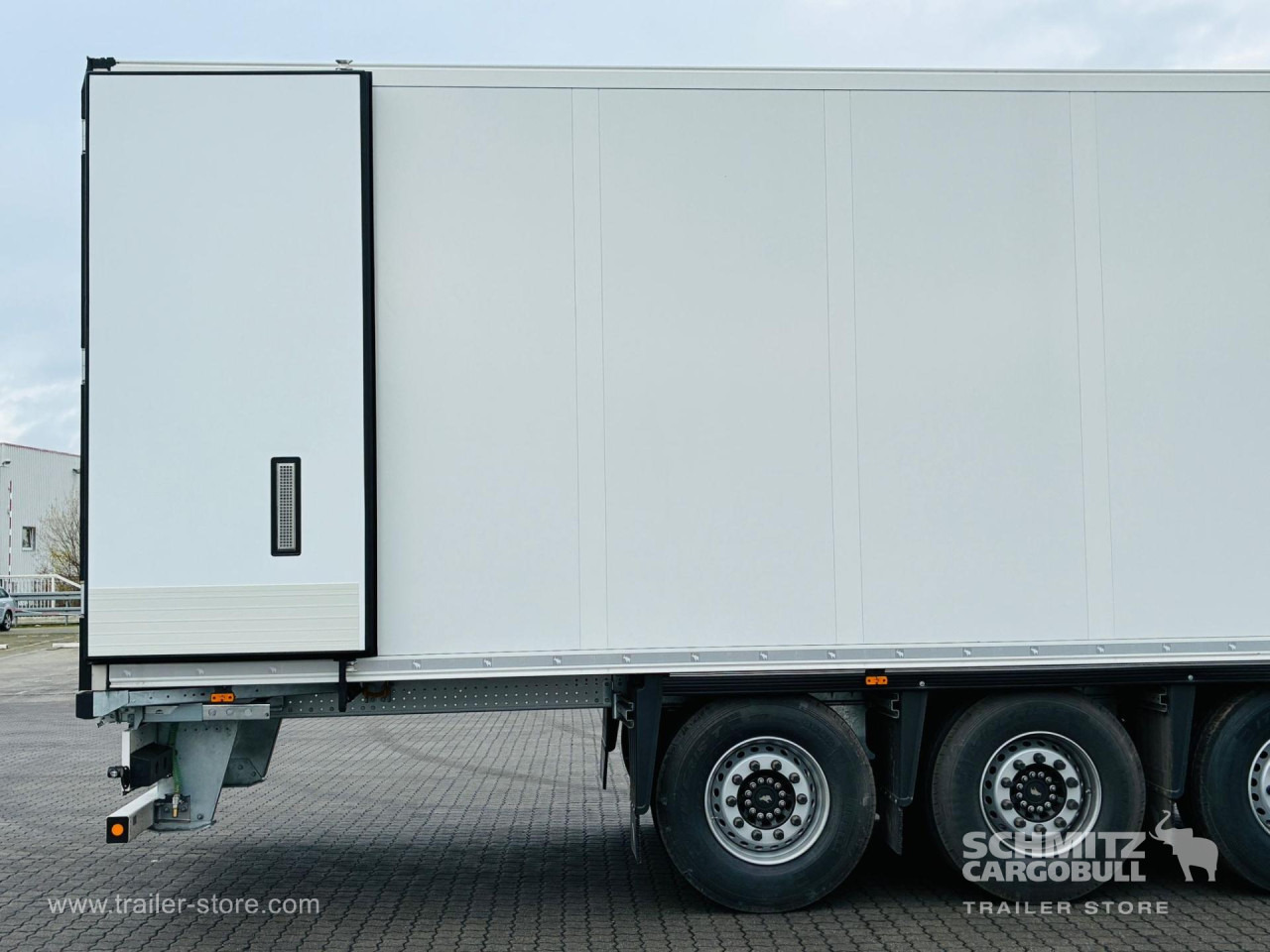 New Isothermal semi-trailer SCHMITZ Auflieger Tiefkühler Standard Double deck: picture 10 New Isothermal semi-trailer SCHMITZ Auflieger Tiefkühler Standard Double deck: picture 10