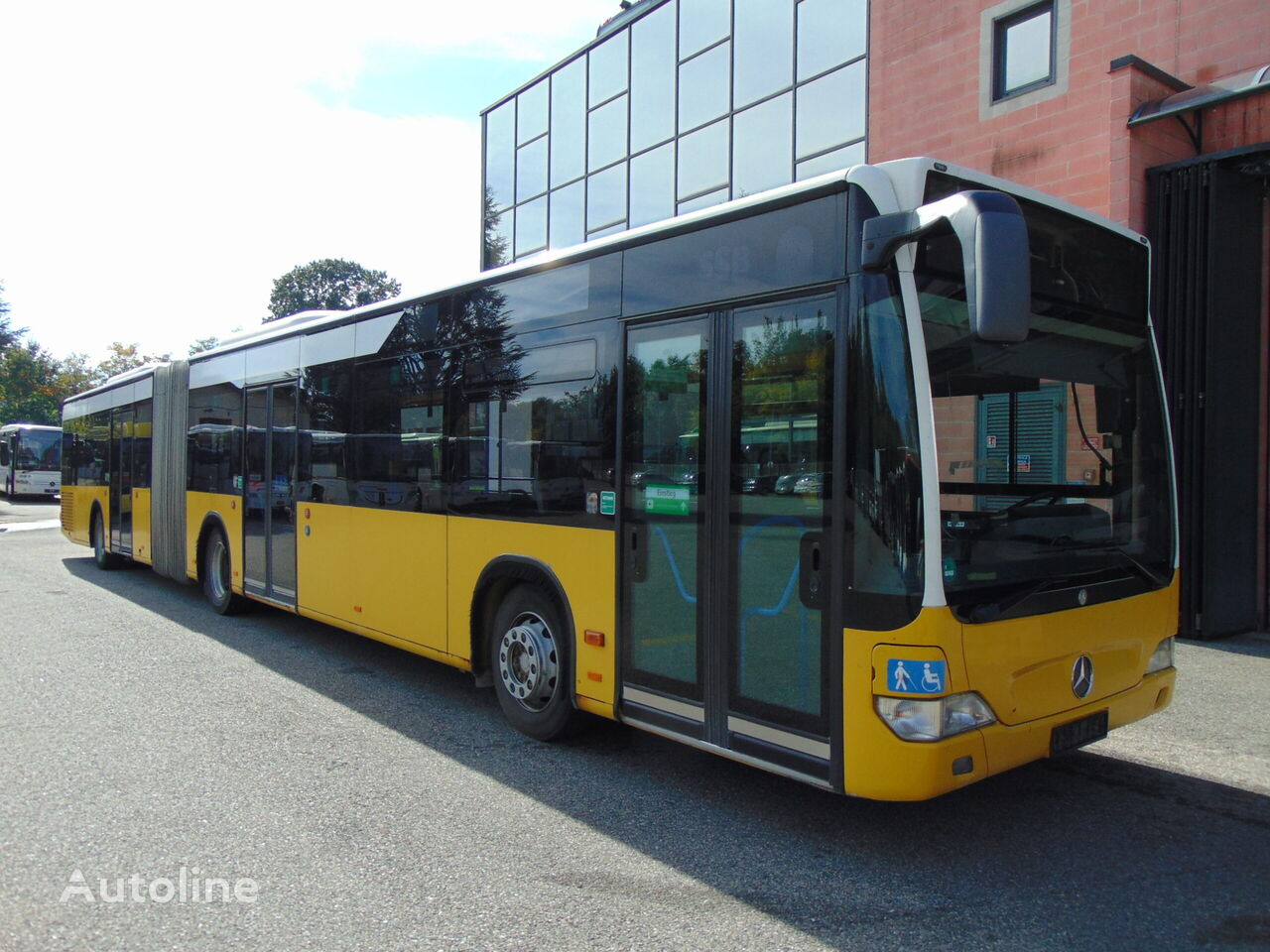 Articulated bus Mercedes-Benz O530 G: picture 1
