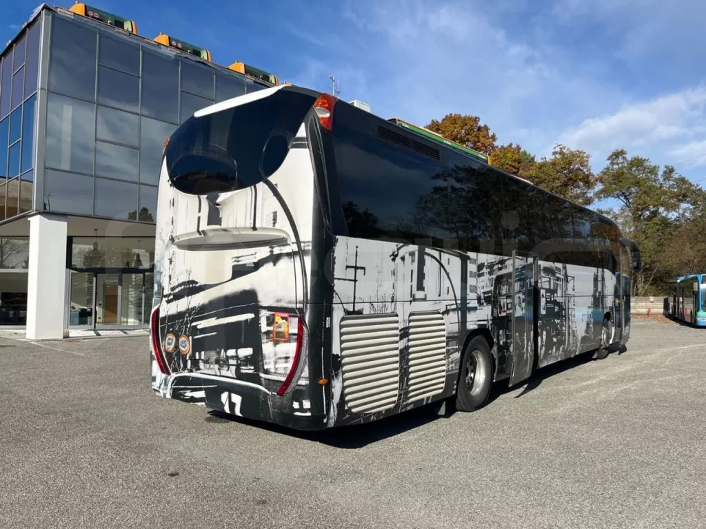 N.1 IVECO MAGELYS – Anno 2016 - Coach: picture 4 N.1 IVECO MAGELYS – Anno 2016 - Coach: picture 4