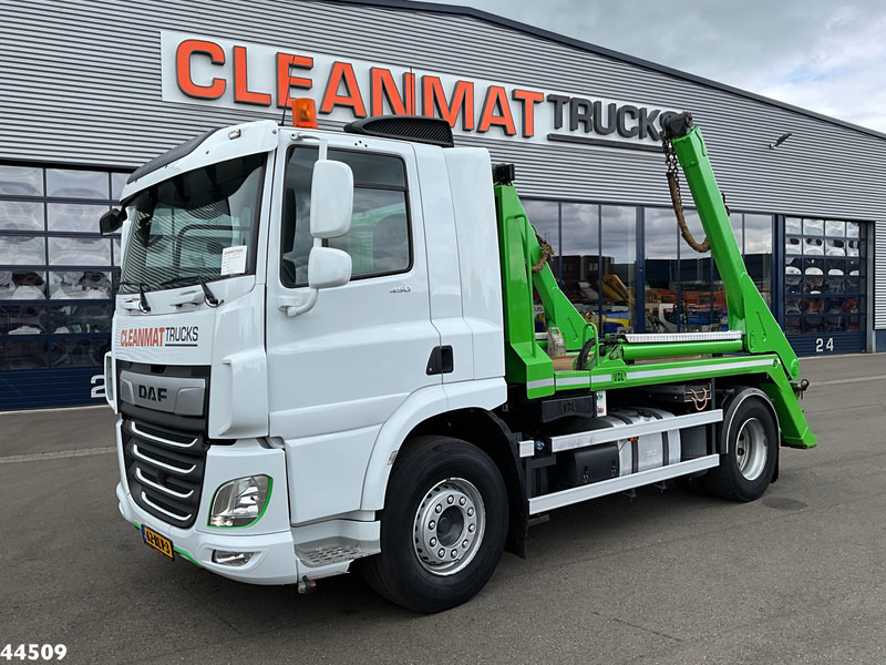 DAF FA CF 450 VDL 14 Ton portaalarmsysteem - Skip loader truck: picture 1 DAF FA CF 450 VDL 14 Ton portaalarmsysteem - Skip loader truck: picture 1