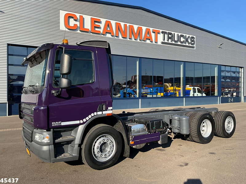 DAF FAN 75 CF 250 Chassis cabine with PTO Just 157.104 km! - Cab chassis truck: picture 1 DAF FAN 75 CF 250 Chassis cabine with PTO Just 157.104 km! - Cab chassis truck: picture 1