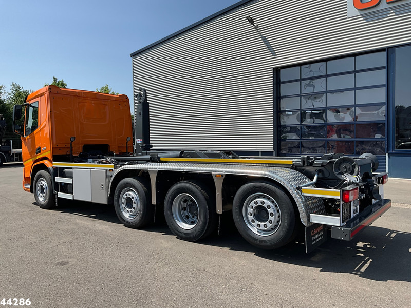 DAF FAQ XD 450 VDL 30 Ton haakarmsysteem - Hook lift truck: picture 4 DAF FAQ XD 450 VDL 30 Ton haakarmsysteem - Hook lift truck: picture 4