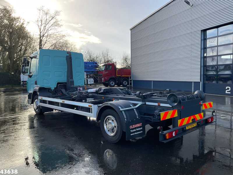 DAF LF 180 Euro 6 14 Ton haakarmsysteem - Hook lift truck: picture 2 DAF LF 180 Euro 6 14 Ton haakarmsysteem - Hook lift truck: picture 2