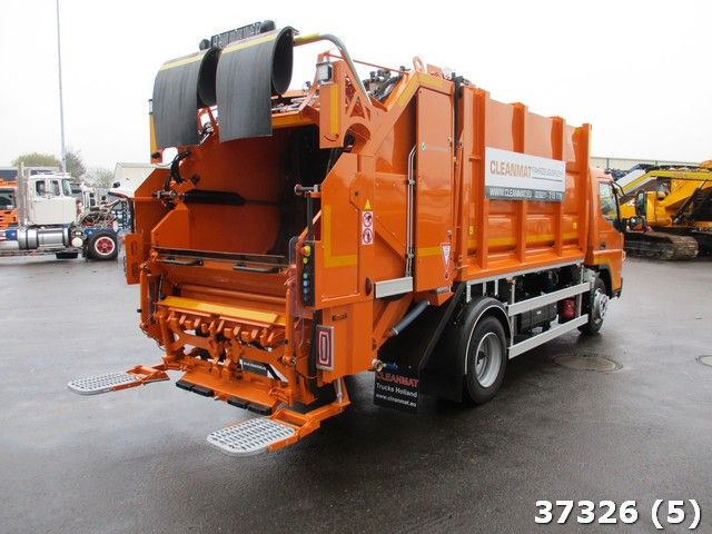 FUSO Canter 9C18 Euro 6 Geesink 7m³ Just 157.013 km! - Refuse truck: picture 4 FUSO Canter 9C18 Euro 6 Geesink 7m³ Just 157.013 km! - Refuse truck: picture 4