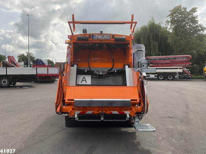 FUSO Canter 9C18 Zoeller 7m³ - Refuse truck: picture 4 FUSO Canter 9C18 Zoeller 7m³ - Refuse truck: picture 4
