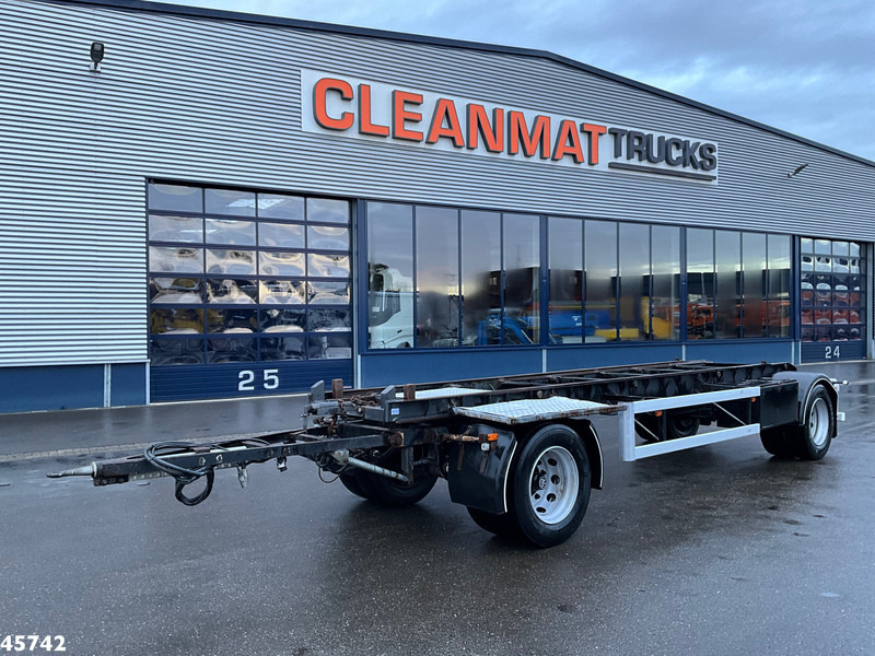 Floor 2-assige container aanhangwagen - Container transporter/ Swap body trailer: picture 1 Floor 2-assige container aanhangwagen - Container transporter/ Swap body trailer: picture 1