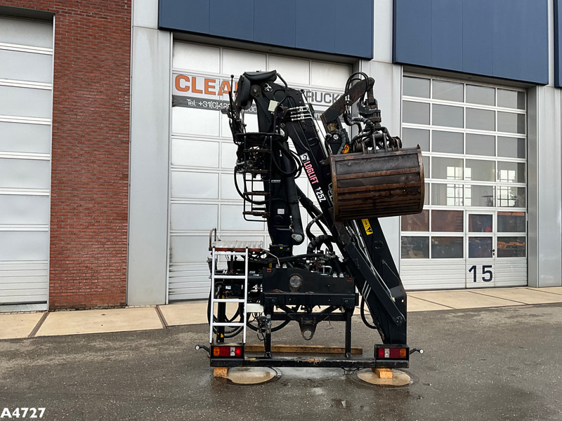 HIAB LOGLIFT 12 Tonmeter Z-kraan - Truck mounted crane for Truck: picture 1 HIAB LOGLIFT 12 Tonmeter Z-kraan - Truck mounted crane for Truck: picture 1