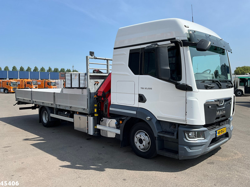 MAN TGL 12.220 Euro 6 Palfinger 11 Tonmeter laadkraan Just 54.870 km! - Crane truck: picture 5 MAN TGL 12.220 Euro 6 Palfinger 11 Tonmeter laadkraan Just 54.870 km! - Crane truck: picture 5