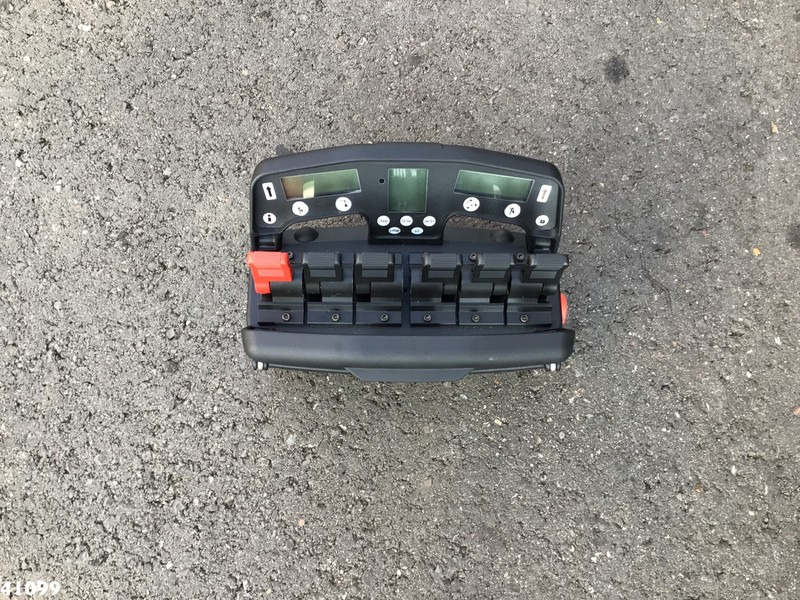 Refuse truck MAN TGS 26.360 Hiab 23 ton/meter laadkraan: picture 12 Refuse truck MAN TGS 26.360 Hiab 23 ton/meter laadkraan: picture 12