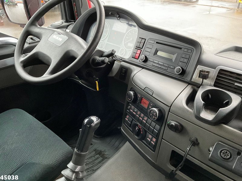 Hook lift truck, Crane truck MAN TGS 35.400 8x4 Euro 6 HMF 16 Tonmeter Z-kraan: picture 10