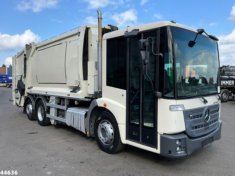 Mercedes-Benz Econic 2630 Euro 6 Norba MF 300 18m³ 2 compartimenten - Refuse truck: picture 4 Mercedes-Benz Econic 2630 Euro 6 Norba MF 300 18m³ 2 compartimenten - Refuse truck: picture 4
