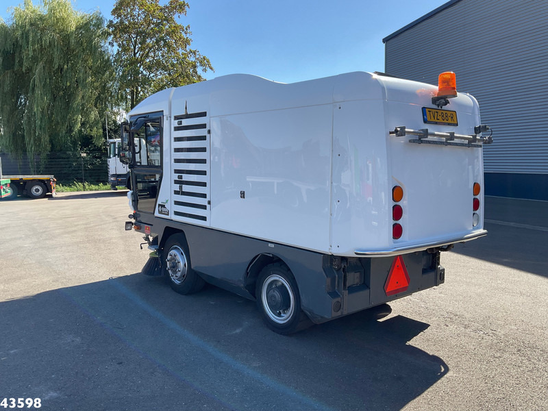 Ravo 540 - Road sweeper: picture 4 Ravo 540 - Road sweeper: picture 4
