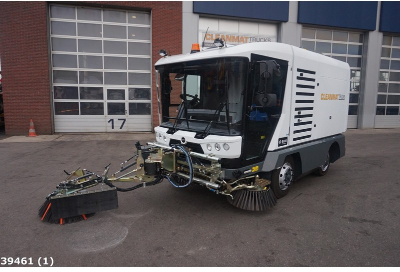 Ravo 540 STH met 3-de borstel - Road sweeper: picture 1 Ravo 540 STH met 3-de borstel - Road sweeper: picture 1
