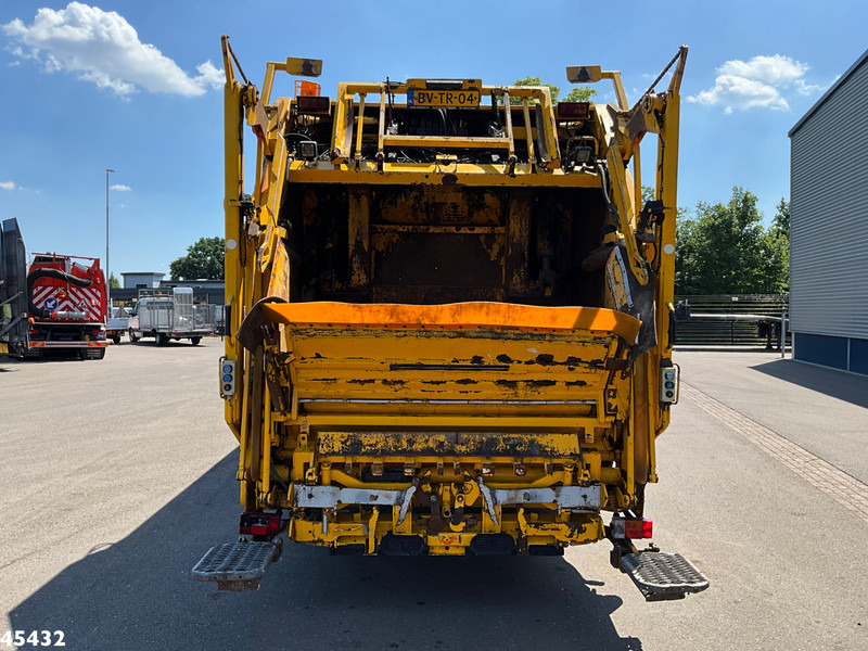 Scania P 280 Geesink 20m³ Manual gearbox - Refuse truck: picture 4 Scania P 280 Geesink 20m³ Manual gearbox - Refuse truck: picture 4
