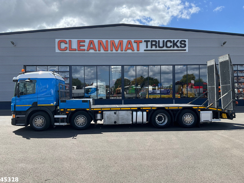 Scania P 410 8x2 Euro 6 Retarder Autotransporter met hydraulische oprijrampen - Car transporter truck: picture 2 Scania P 410 8x2 Euro 6 Retarder Autotransporter met hydraulische oprijrampen - Car transporter truck: picture 2