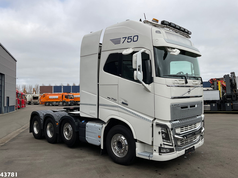 Volvo FH 16.750 8x4 Euro 6 HEAVY TRANSPORT 255 TON - Tractor unit: picture 3 Volvo FH 16.750 8x4 Euro 6 HEAVY TRANSPORT 255 TON - Tractor unit: picture 3