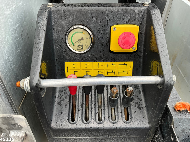 Leasing of Volkswagen Transporter 2.0 TDI DC Hiab 1,3 Tonmeter laadkraan Just 194.250 km! Volkswagen Transporter 2.0 TDI DC Hiab 1,3 Tonmeter laadkraan Just 194.250 km!: picture 15