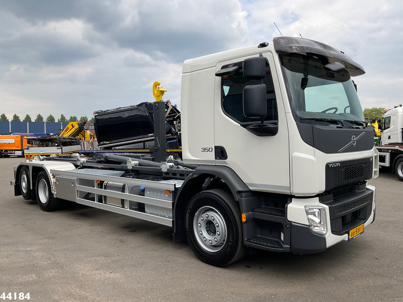 Volvo FE 350 6x2 Hyvalift 20 Ton haakarmsysteem - Hook lift truck: picture 5 Volvo FE 350 6x2 Hyvalift 20 Ton haakarmsysteem - Hook lift truck: picture 5