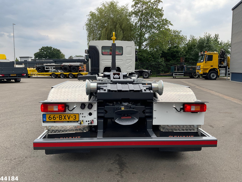 Volvo FE 350 6x2 Hyvalift 20 Ton haakarmsysteem - Hook lift truck: picture 3 Volvo FE 350 6x2 Hyvalift 20 Ton haakarmsysteem - Hook lift truck: picture 3