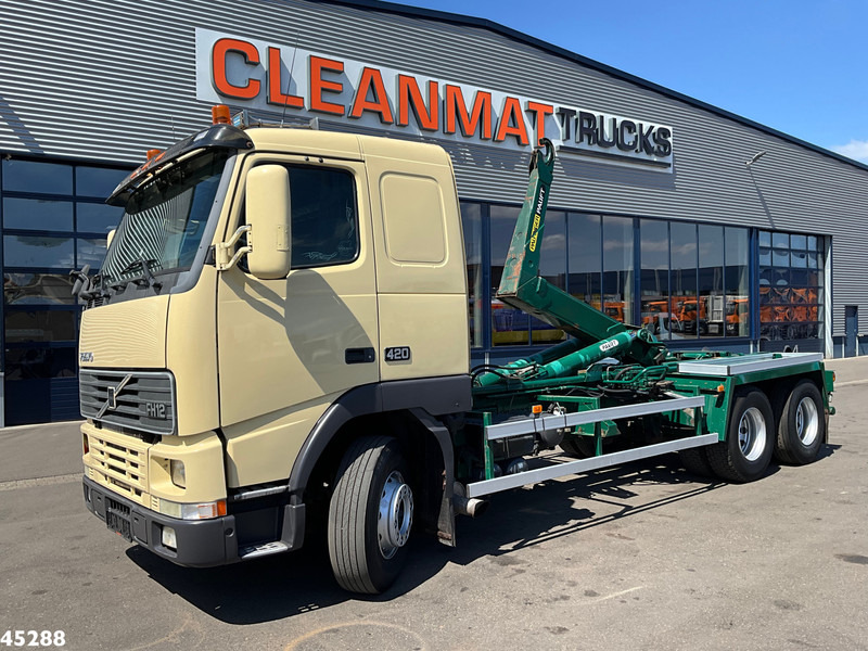 Volvo FH 12.420 Manual Full steel suspension! - Hook lift truck: picture 1 Volvo FH 12.420 Manual Full steel suspension! - Hook lift truck: picture 1