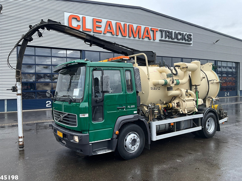 Volvo FL 220 Ravo 7,5m³ kolkenzuiger Just 165.156 km! - Vacuum truck: picture 1 Volvo FL 220 Ravo 7,5m³ kolkenzuiger Just 165.156 km! - Vacuum truck: picture 1