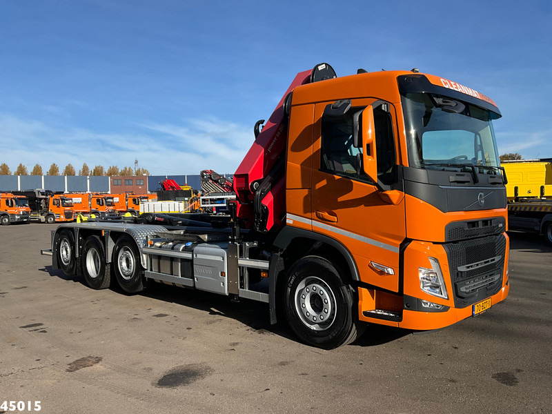 Volvo FM 420 8x2 Euro 6 HMF 26 Tonmeter laadkraan - Hook lift truck, Crane truck: picture 3 Volvo FM 420 8x2 Euro 6 HMF 26 Tonmeter laadkraan - Hook lift truck, Crane truck: picture 3