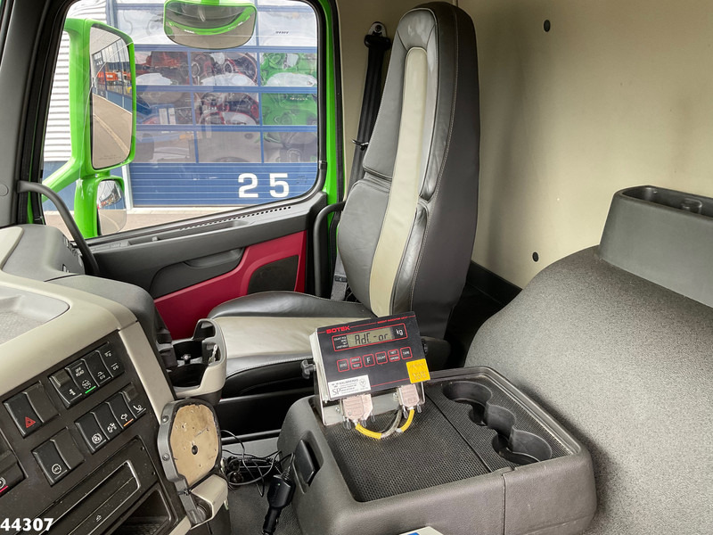 Refuse truck Volvo FM 450 Euro 6 GeesinkNorba RL300: picture 17 Refuse truck Volvo FM 450 Euro 6 GeesinkNorba RL300: picture 17