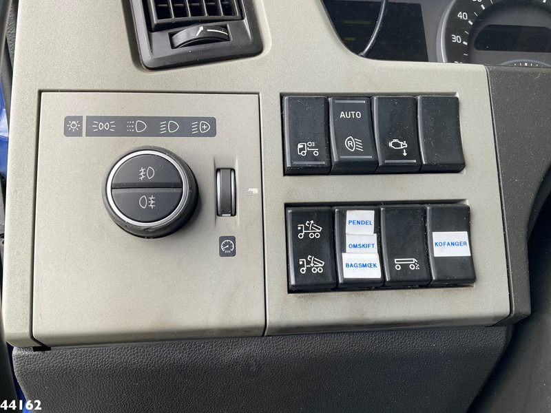 Crane truck Volvo FM 500 Euro 6 HMF 50 Tonmeter laadkraan + Fly-Jib: picture 19