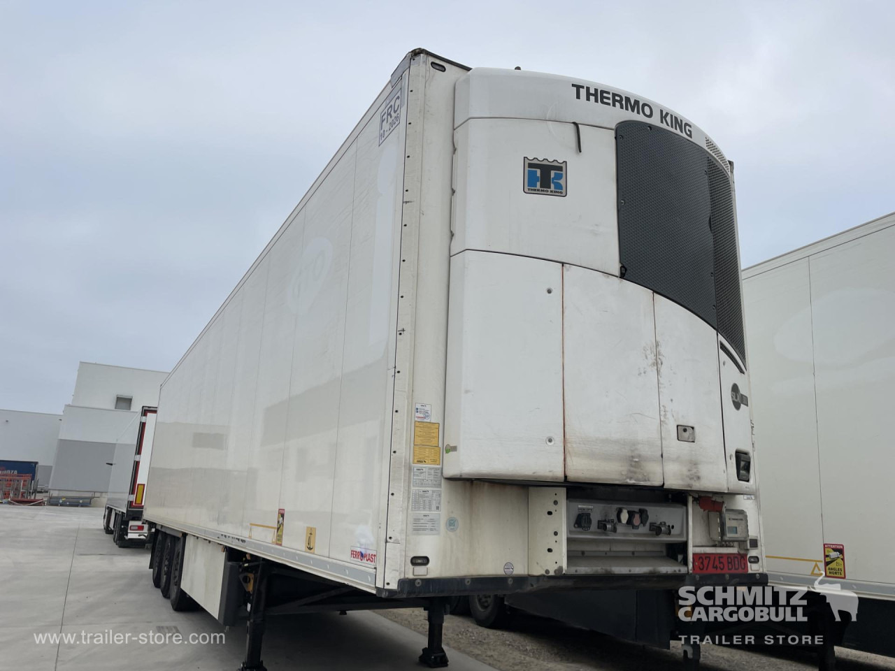 SCHMITZ Remolque Frigo Standard - Refrigerated trailer: picture 1 SCHMITZ Remolque Frigo Standard - Refrigerated trailer: picture 1