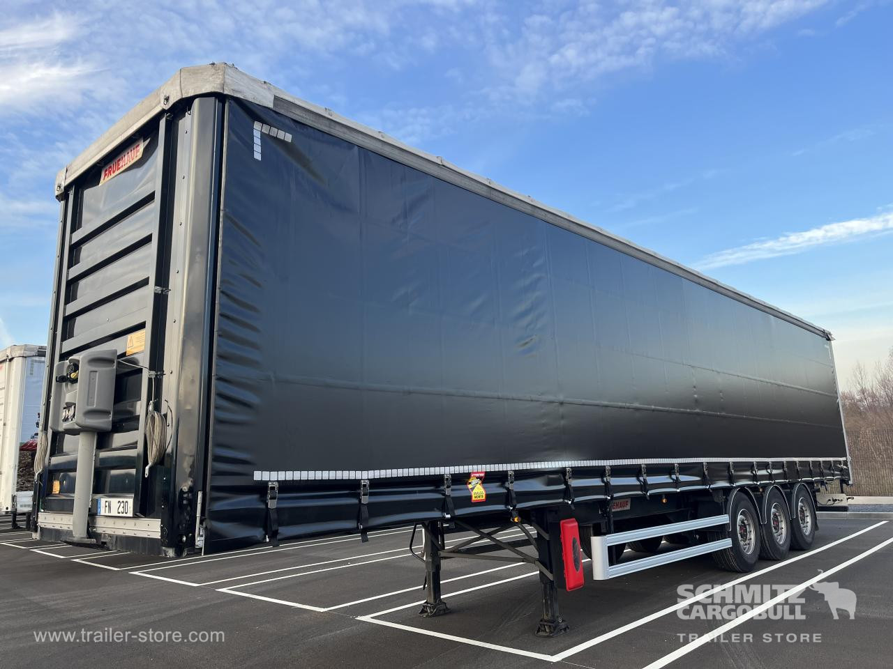 FRUEHAUF Curtainsider Standard - Curtainsider semi-trailer: picture 3 FRUEHAUF Curtainsider Standard - Curtainsider semi-trailer: picture 3