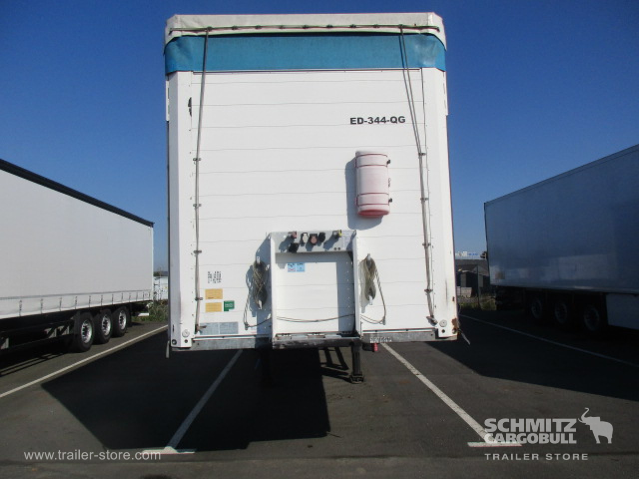 SCHMITZ Curtainsider Standard - Curtainsider semi-trailer: picture 2 SCHMITZ Curtainsider Standard - Curtainsider semi-trailer: picture 2