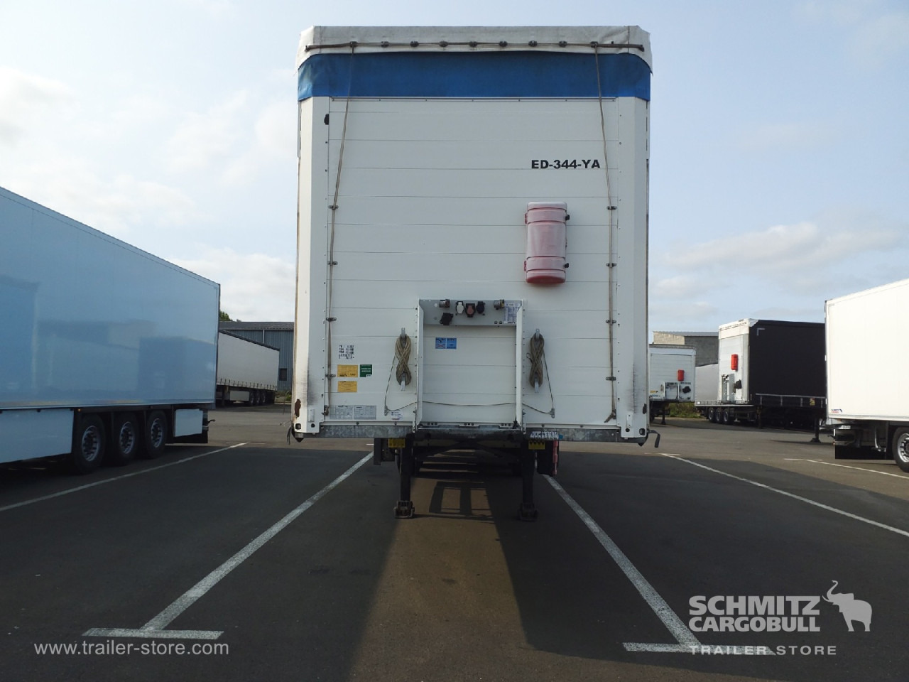 SCHMITZ Curtainsider Standard - Curtainsider semi-trailer: picture 5 SCHMITZ Curtainsider Standard - Curtainsider semi-trailer: picture 5