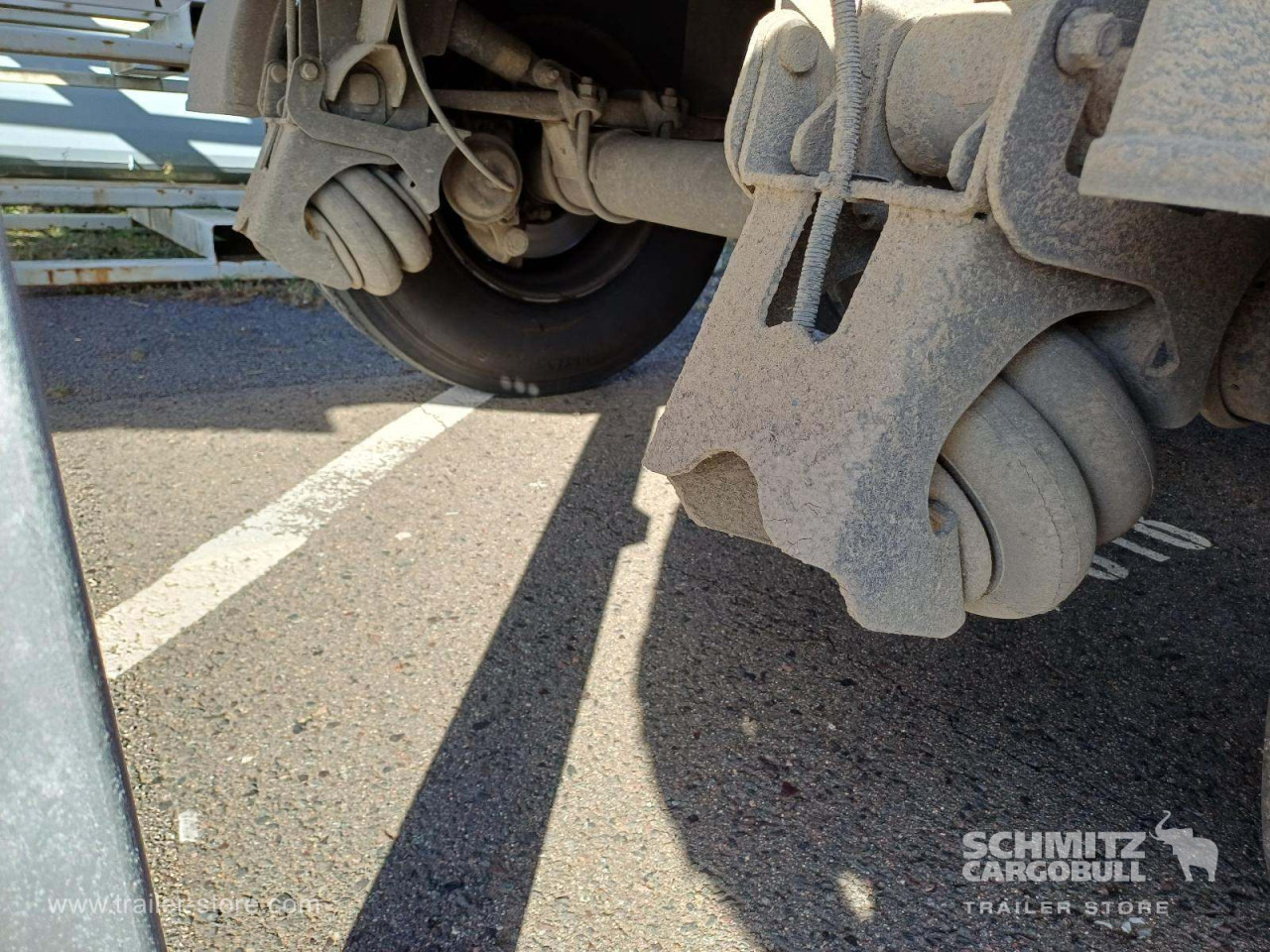 SCHMITZ Auflieger Kipper Alukastenmulde 24m³ - Tipper semi-trailer: picture 3 SCHMITZ Auflieger Kipper Alukastenmulde 24m³ - Tipper semi-trailer: picture 3