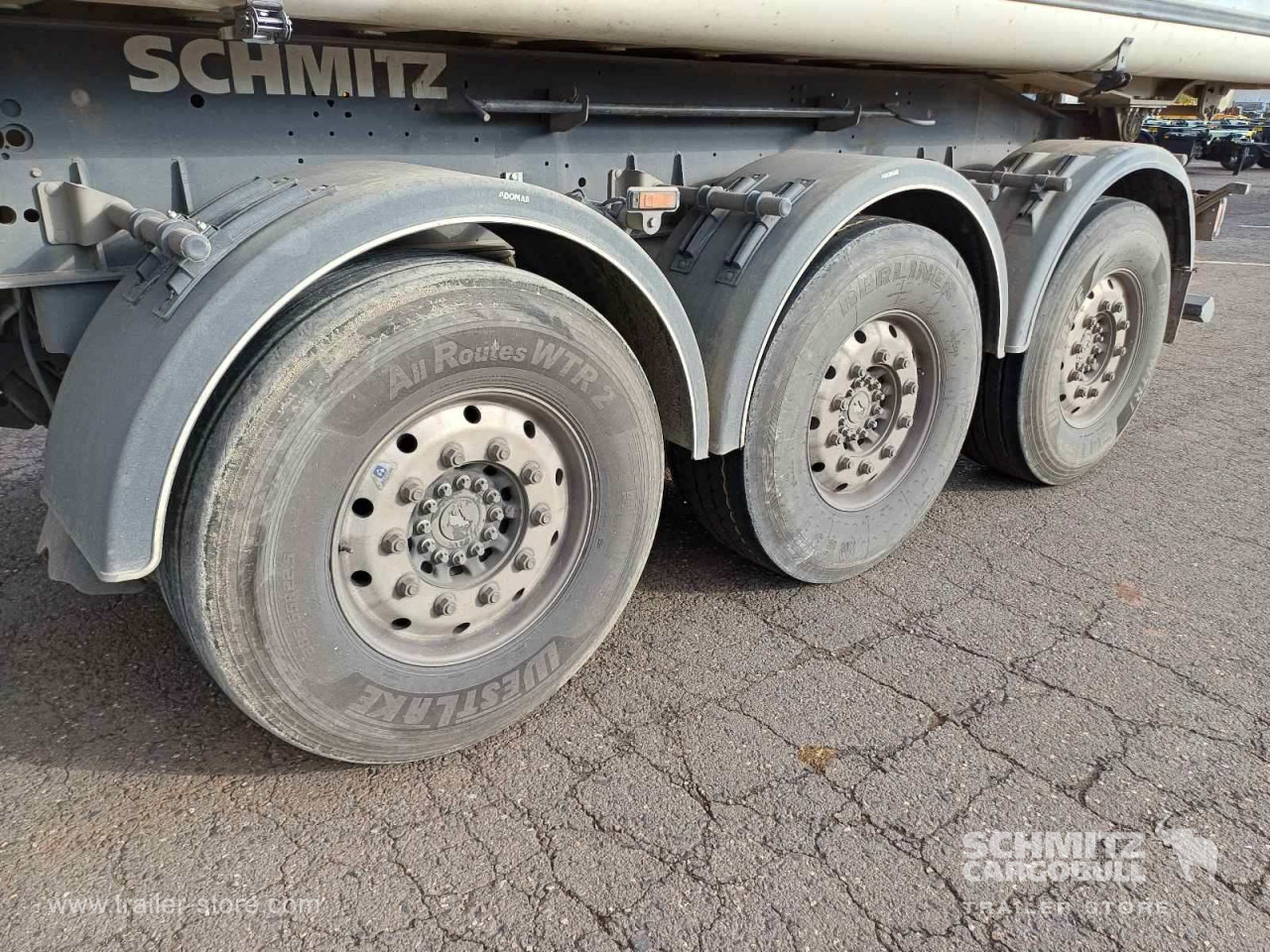 SCHMITZ Auflieger Kipper Alukastenmulde 24m³ - Tipper semi-trailer: picture 2 SCHMITZ Auflieger Kipper Alukastenmulde 24m³ - Tipper semi-trailer: picture 2