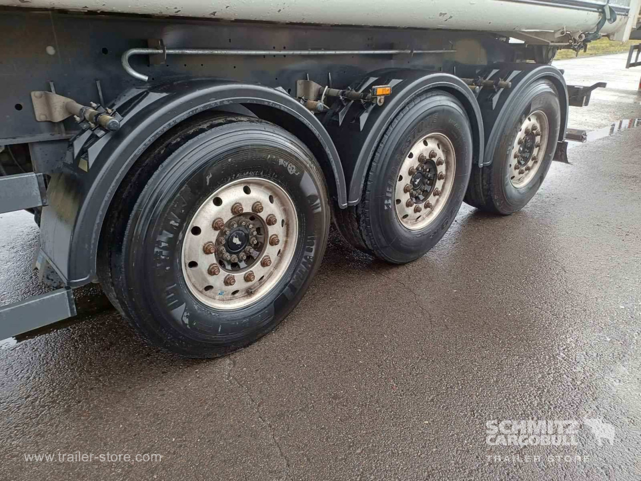 SCHMITZ Auflieger Kipper Alukastenmulde 44m³ - Tipper semi-trailer: picture 2 SCHMITZ Auflieger Kipper Alukastenmulde 44m³ - Tipper semi-trailer: picture 2