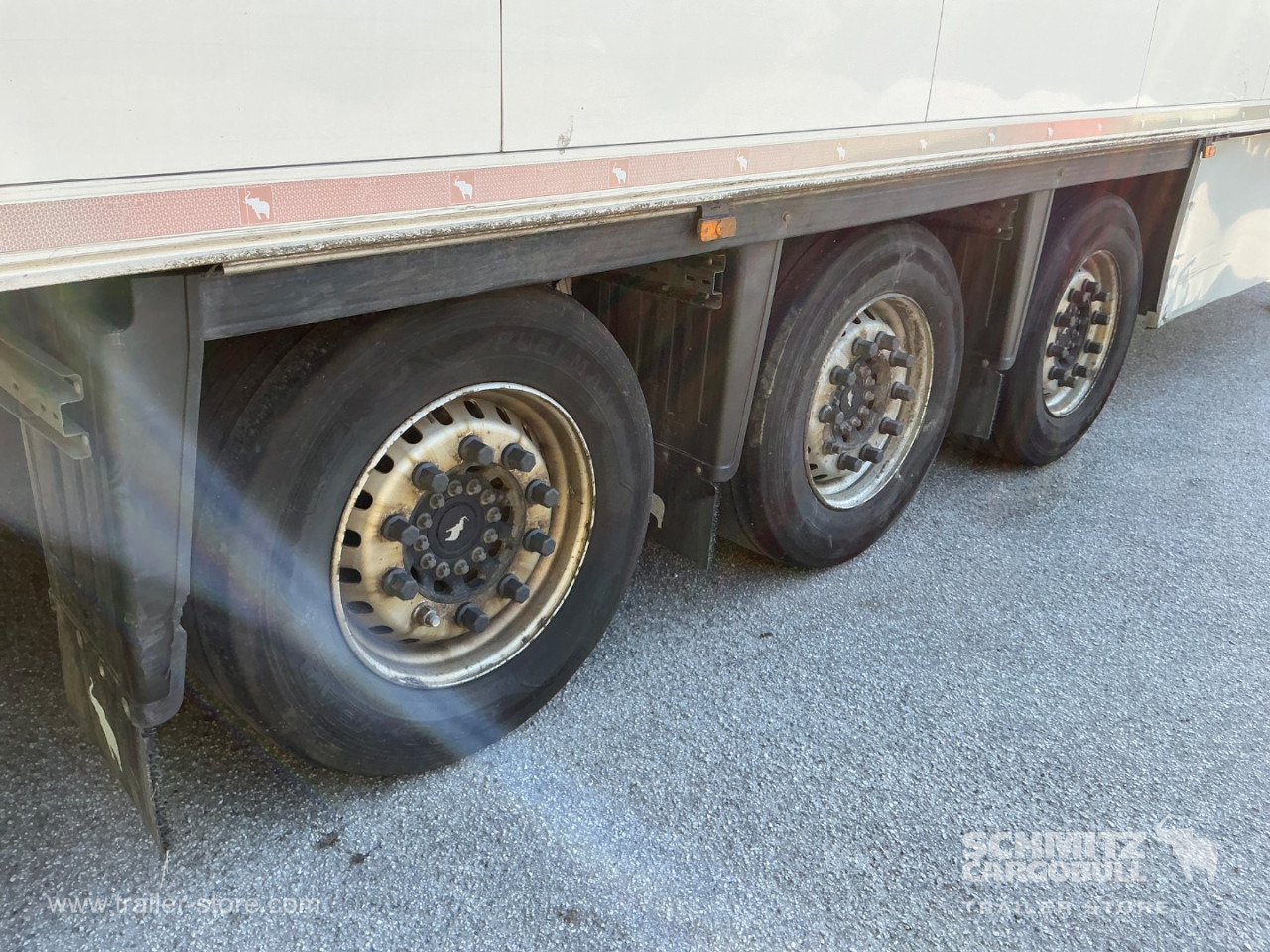 SCHMITZ Reefer Meat hanging system - Isothermal semi-trailer: picture 3 SCHMITZ Reefer Meat hanging system - Isothermal semi-trailer: picture 3