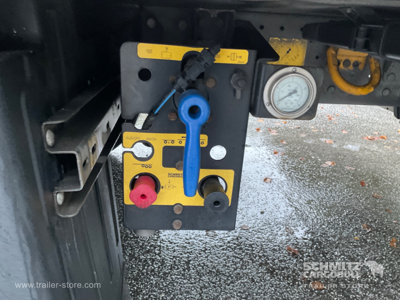 SCHMITZ Reefer Multitemp Double deck - Isothermal semi-trailer: picture 5 SCHMITZ Reefer Multitemp Double deck - Isothermal semi-trailer: picture 5