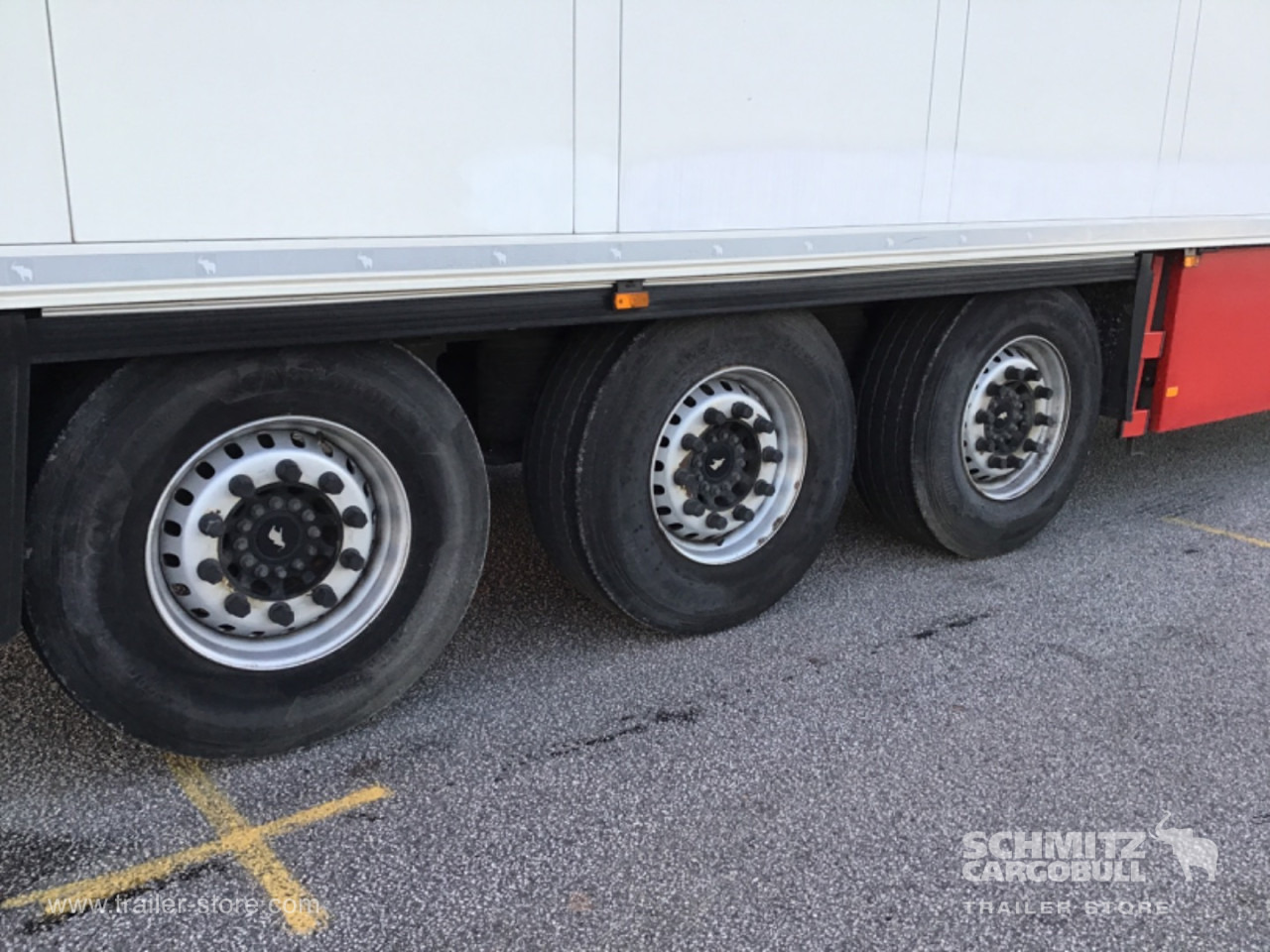 Isothermal semi-trailer SCHMITZ Reefer Standard Double deck: picture 14
