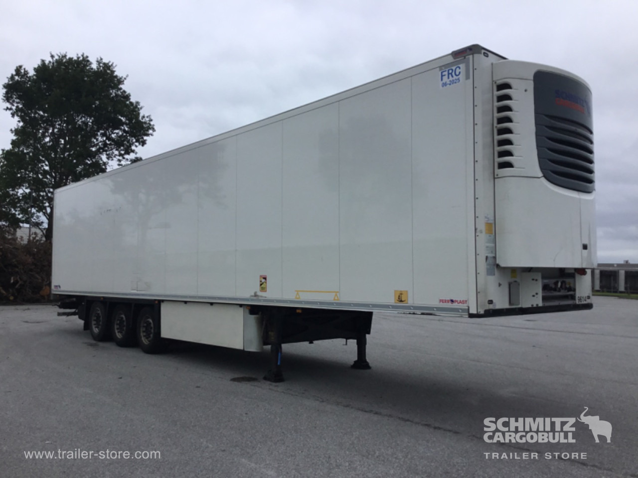 SCHMITZ Reefer Standard Double deck - Isothermal semi-trailer: picture 1 SCHMITZ Reefer Standard Double deck - Isothermal semi-trailer: picture 1