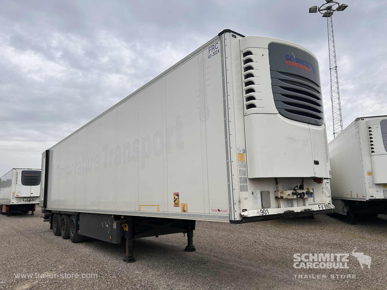 SCHMITZ Reefer Standard Double deck - Isothermal semi-trailer: picture 1 SCHMITZ Reefer Standard Double deck - Isothermal semi-trailer: picture 1