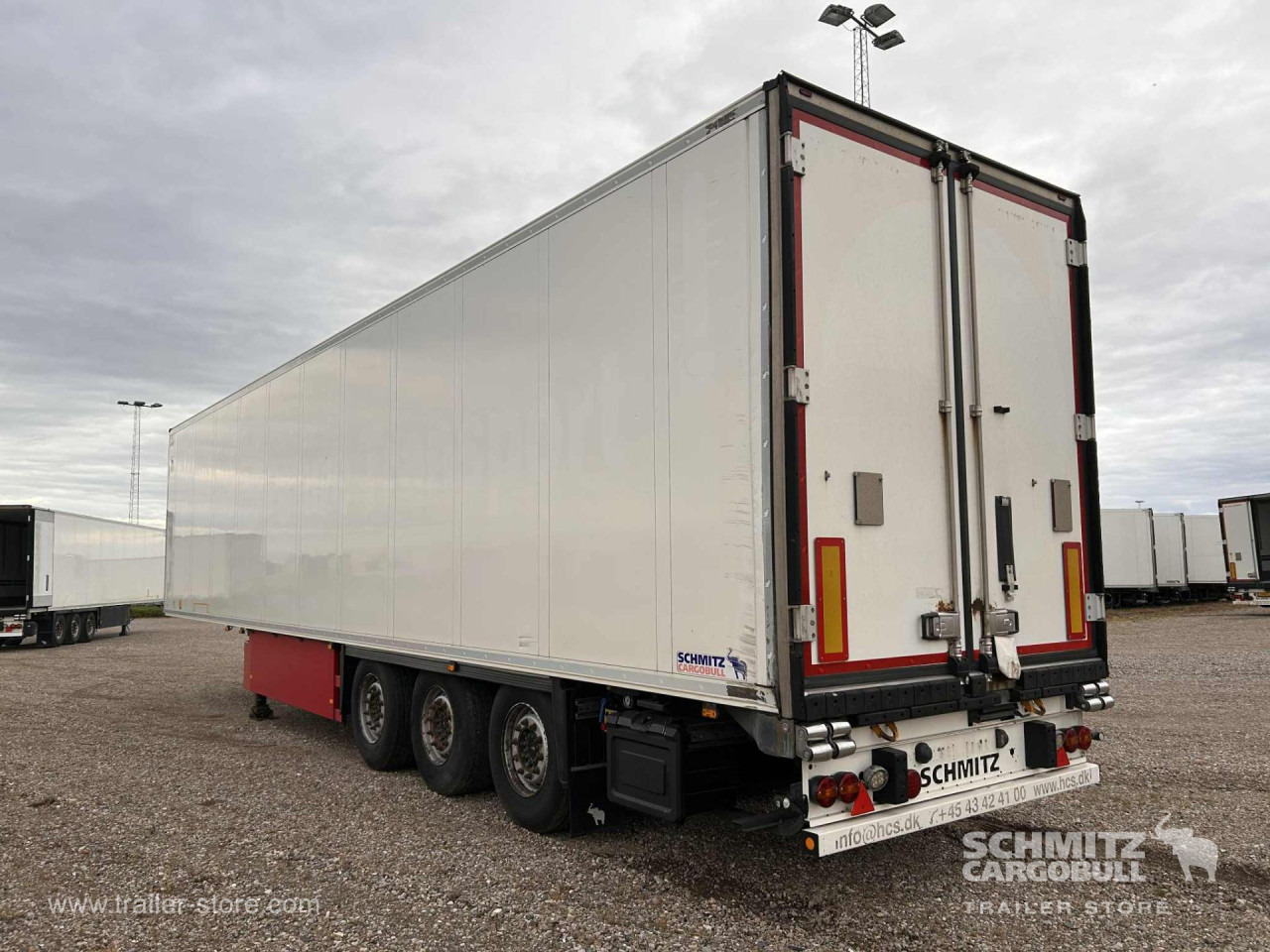 Isothermal semi-trailer SCHMITZ Reefer Standard Double deck: picture 11