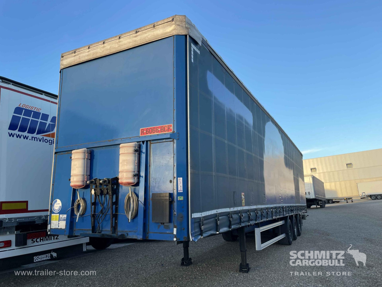 BERGER Semiremolque Lona Mega - Curtainsider semi-trailer: picture 4 BERGER Semiremolque Lona Mega - Curtainsider semi-trailer: picture 4