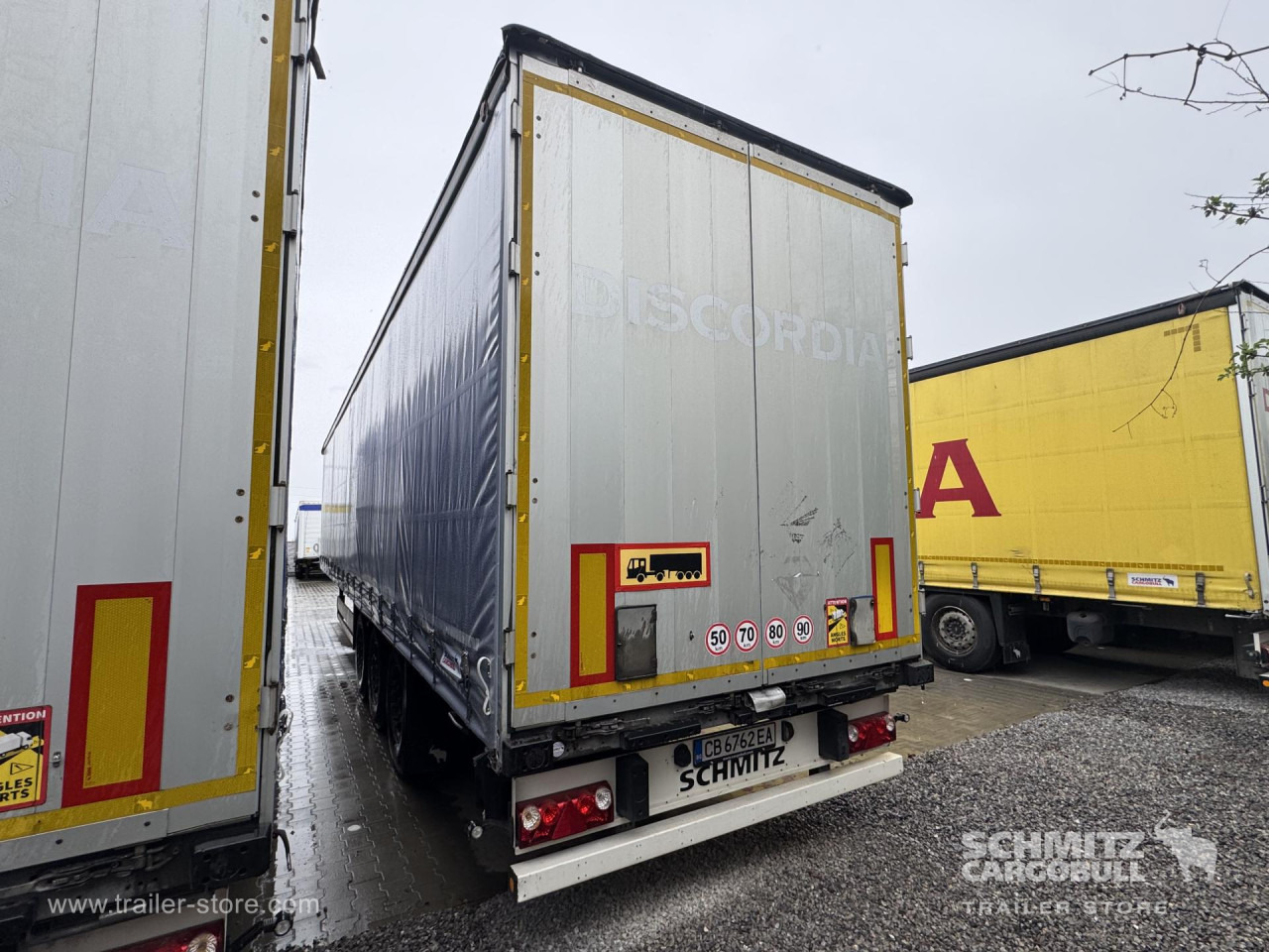 SCHMITZ Curtainsider Standard - Curtainsider semi-trailer: picture 5 SCHMITZ Curtainsider Standard - Curtainsider semi-trailer: picture 5