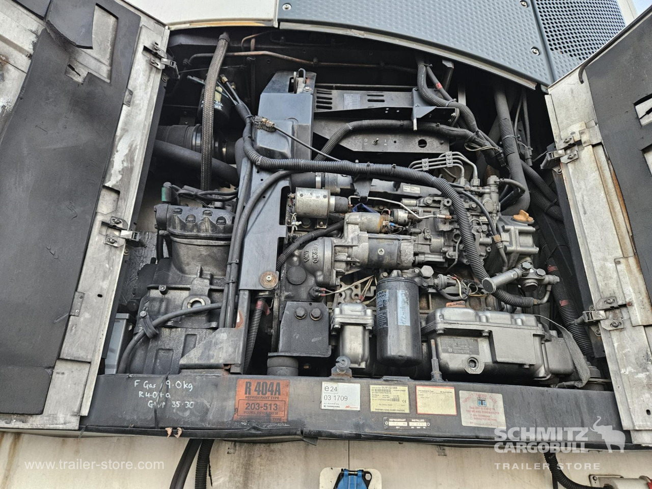 SCHMITZ Reefer Multitemp - Isothermal semi-trailer: picture 2 SCHMITZ Reefer Multitemp - Isothermal semi-trailer: picture 2