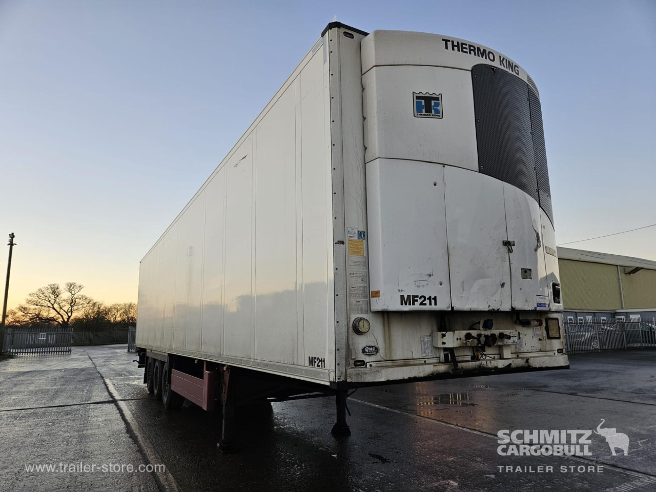 SCHMITZ Reefer Multitemp - Isothermal semi-trailer: picture 1 SCHMITZ Reefer Multitemp - Isothermal semi-trailer: picture 1