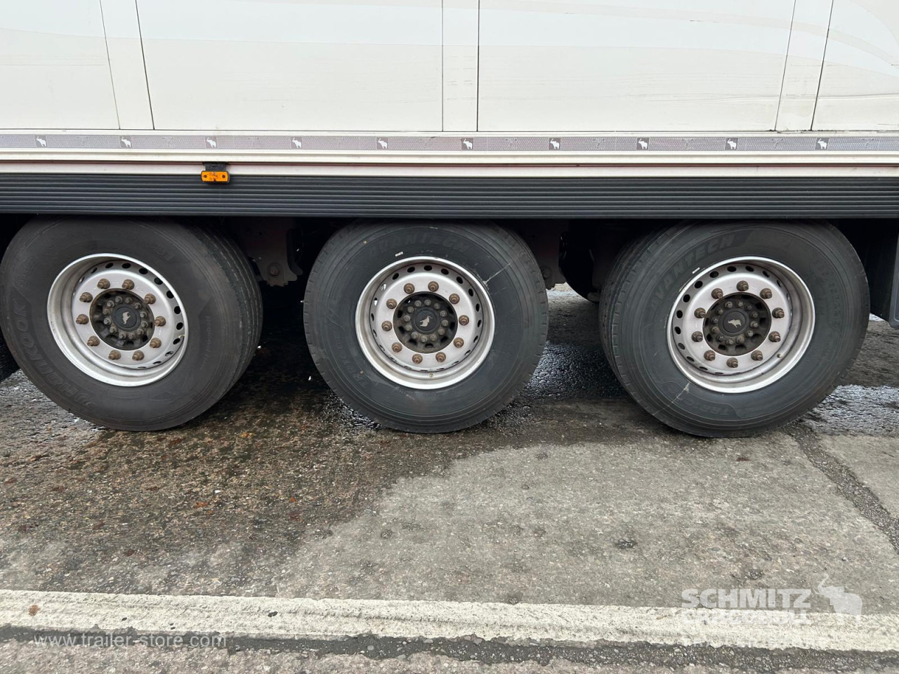 SCHMITZ Reefer Standard - Isothermal semi-trailer: picture 4 SCHMITZ Reefer Standard - Isothermal semi-trailer: picture 4