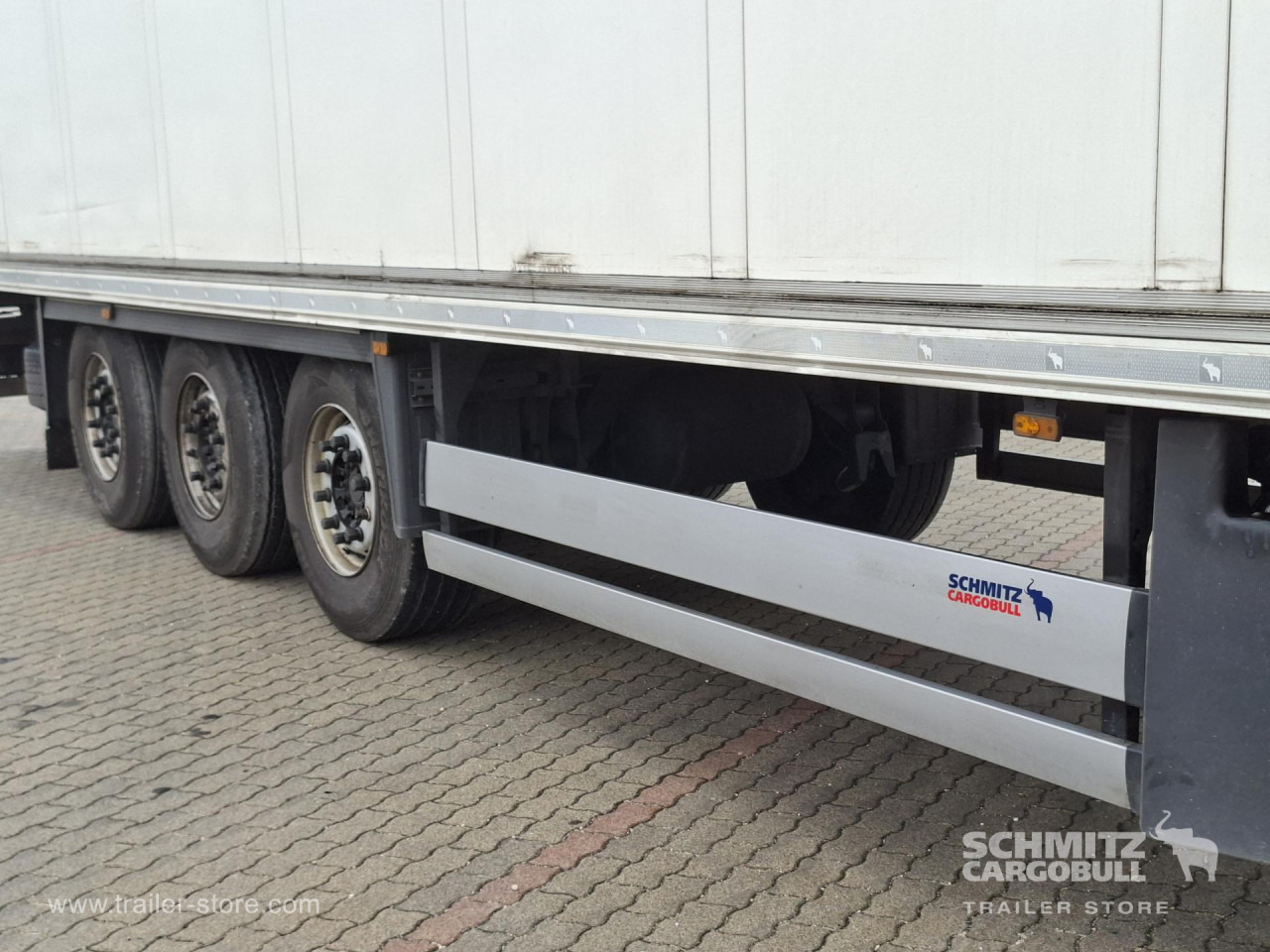 Isothermal semi-trailer SCHMITZ Reefer Multitemp: picture 12