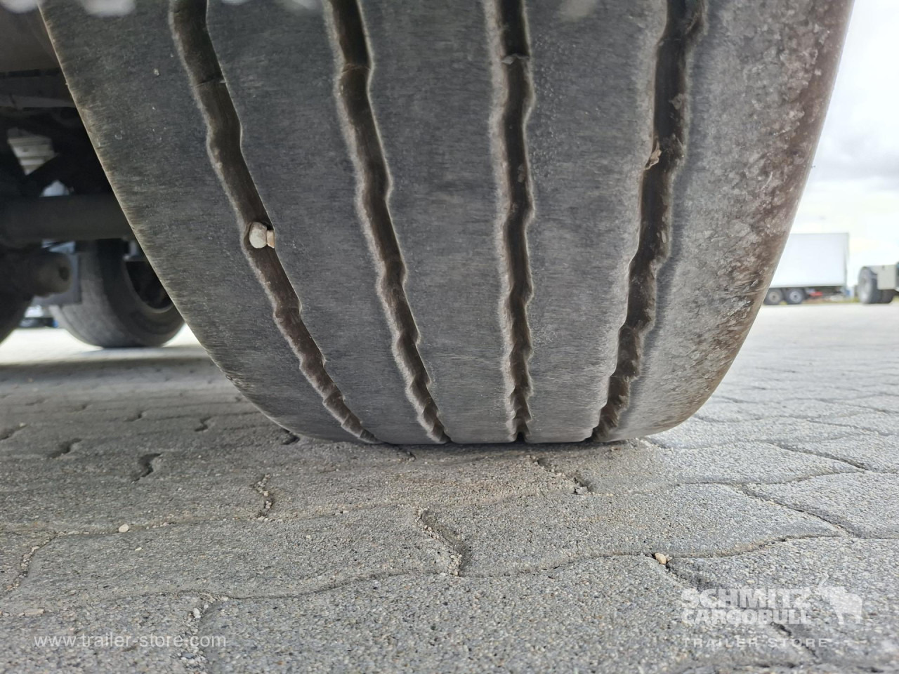 SCHMITZ Reefer Standard - Isothermal semi-trailer: picture 5 SCHMITZ Reefer Standard - Isothermal semi-trailer: picture 5