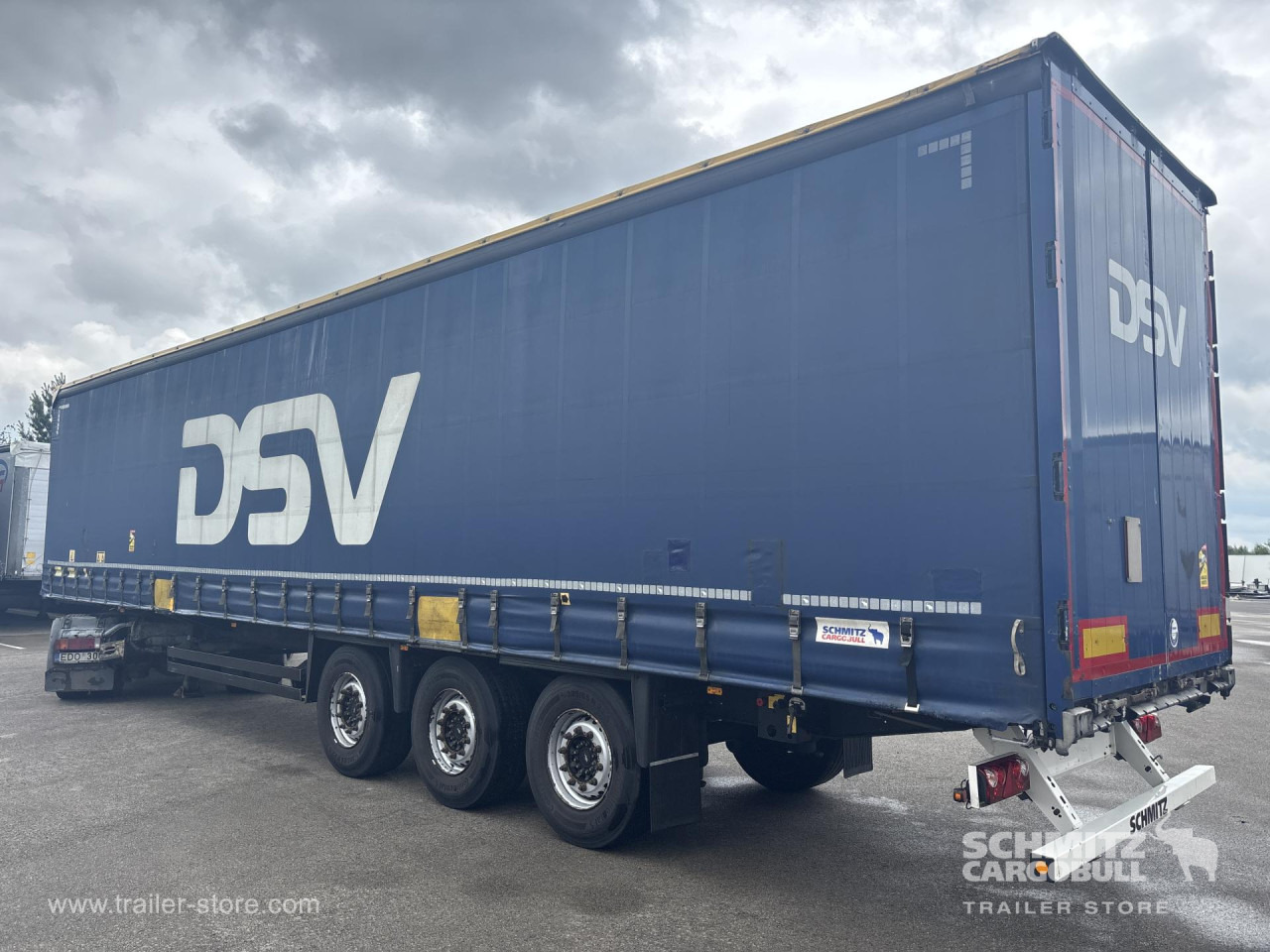 SCHMITZ Curtainsider Standard - Curtainsider semi-trailer: picture 5 SCHMITZ Curtainsider Standard - Curtainsider semi-trailer: picture 5