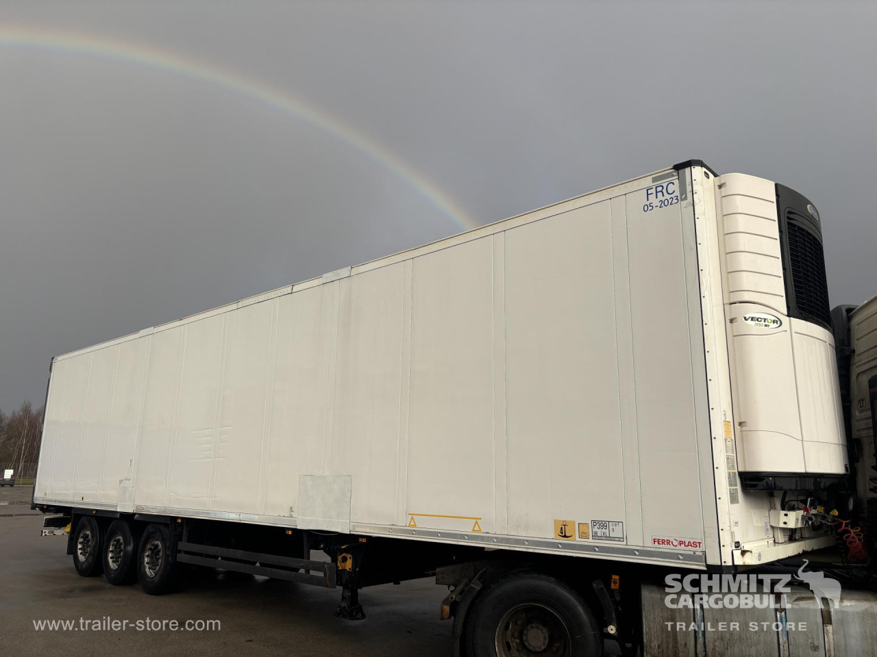 SCHMITZ Reefer Standard Double deck - Isothermal semi-trailer: picture 1 SCHMITZ Reefer Standard Double deck - Isothermal semi-trailer: picture 1